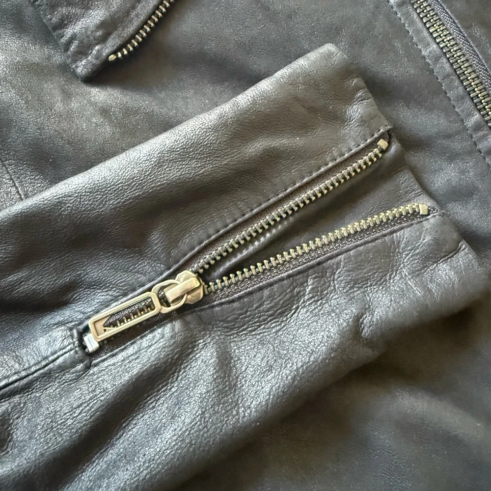 Vince moto leather jacket. Good used condition. - Picture 2 of 8